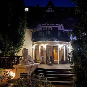 Dworek Oliwski Nocleg ze śniadaniem